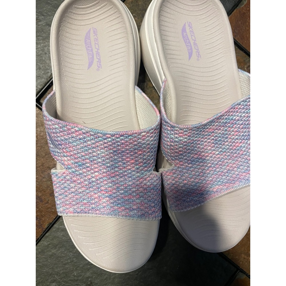 Skechers Arch Fit Go Walk Sandals Womens 8 Multi Color Slide 140249 GMLT